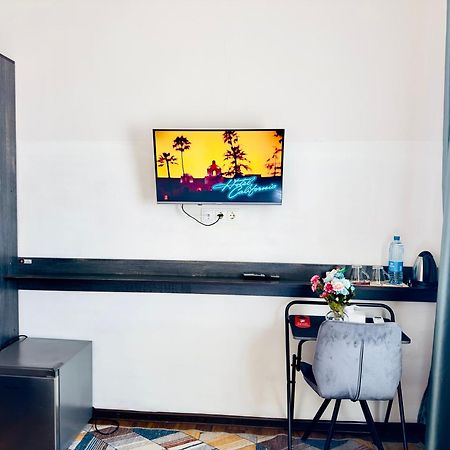 Rest Apartments By Nava Hotel Erevan Exterior foto