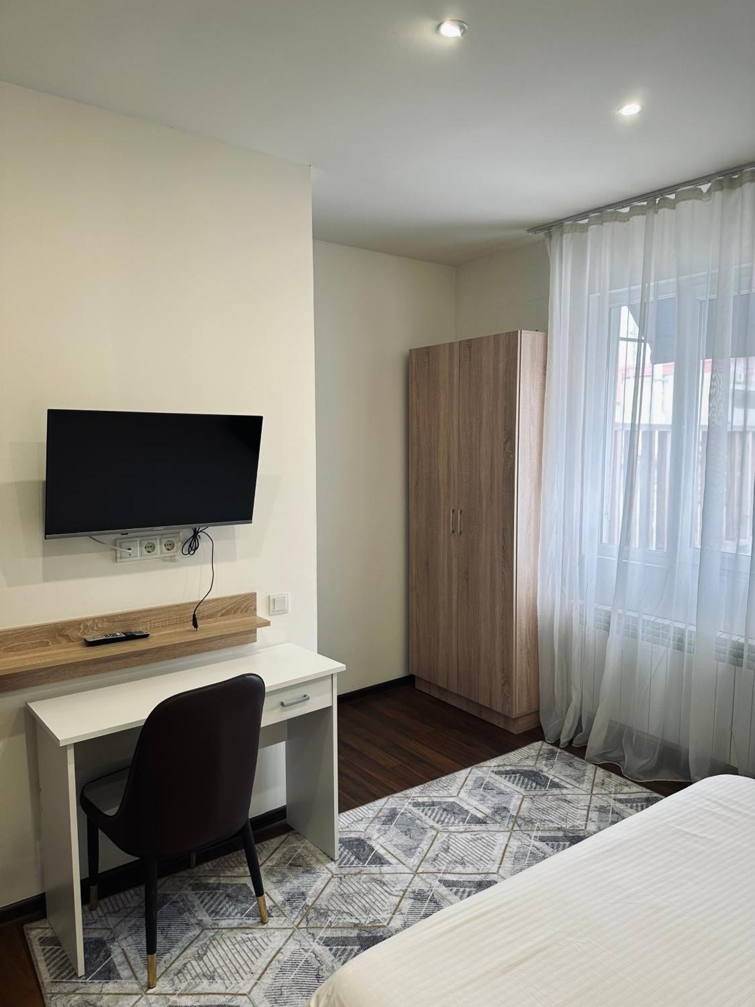Rest Apartments By Nava Hotel Erevan Quarto foto
